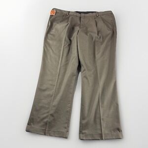 Dockers Go Khaki Pants Men 44x30 Brown Pleated Cuffed Stain Defender Classic NEW